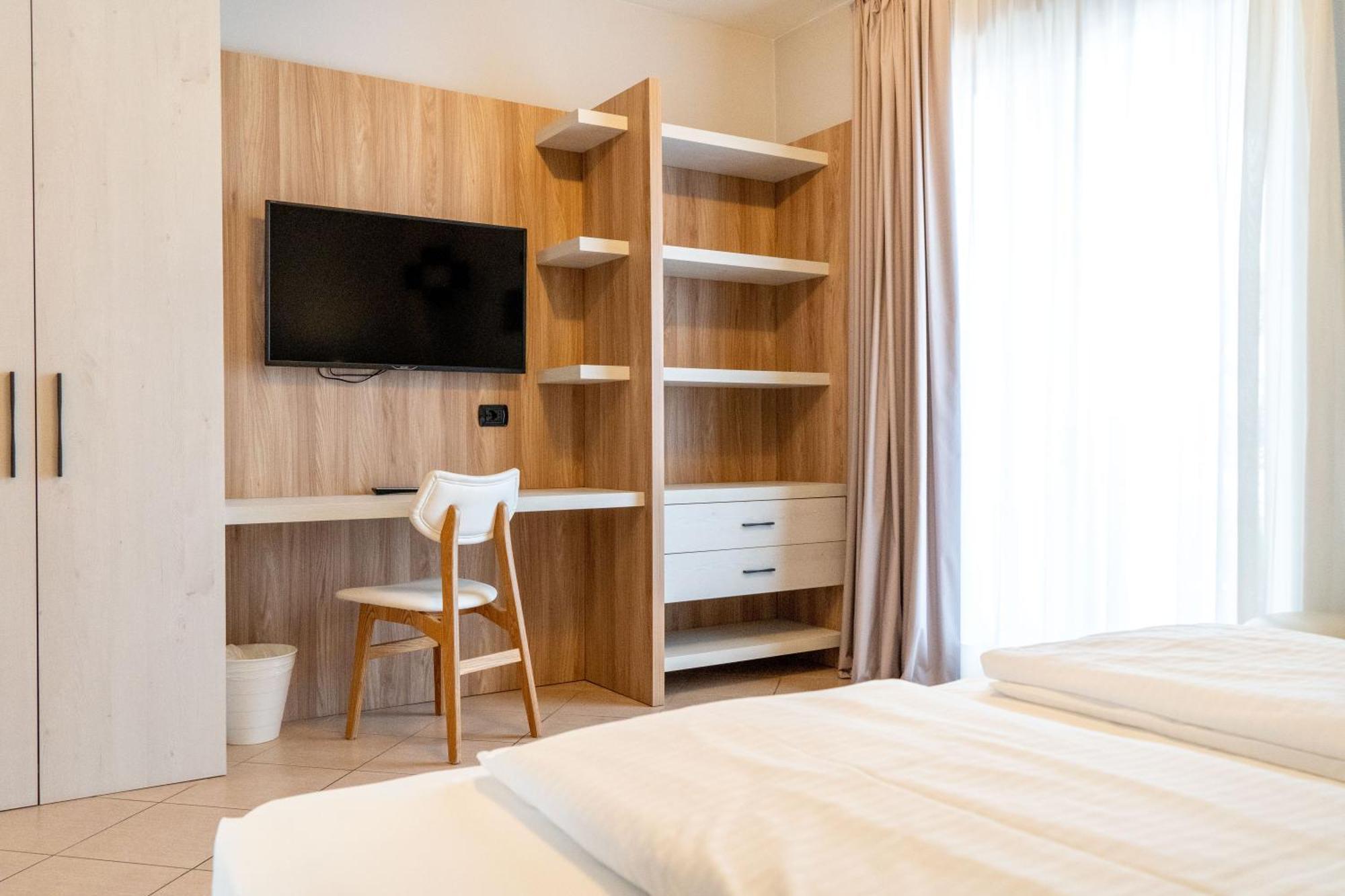 Appartamento Hatelier Garda By Enjoy Garda *